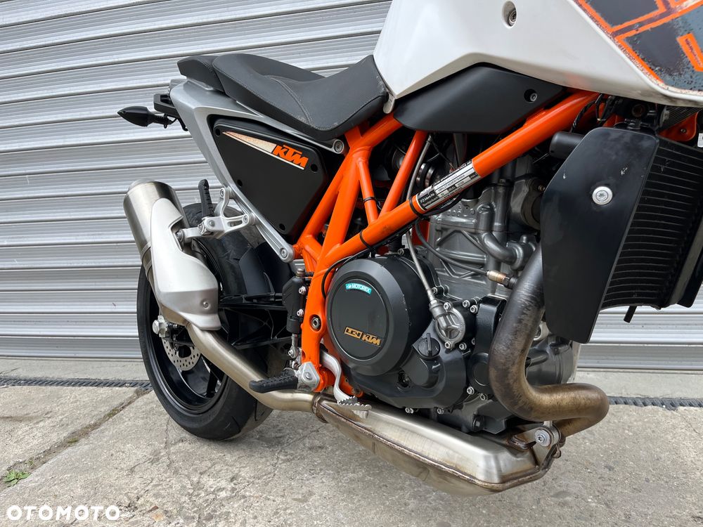 KTM Duke - 23