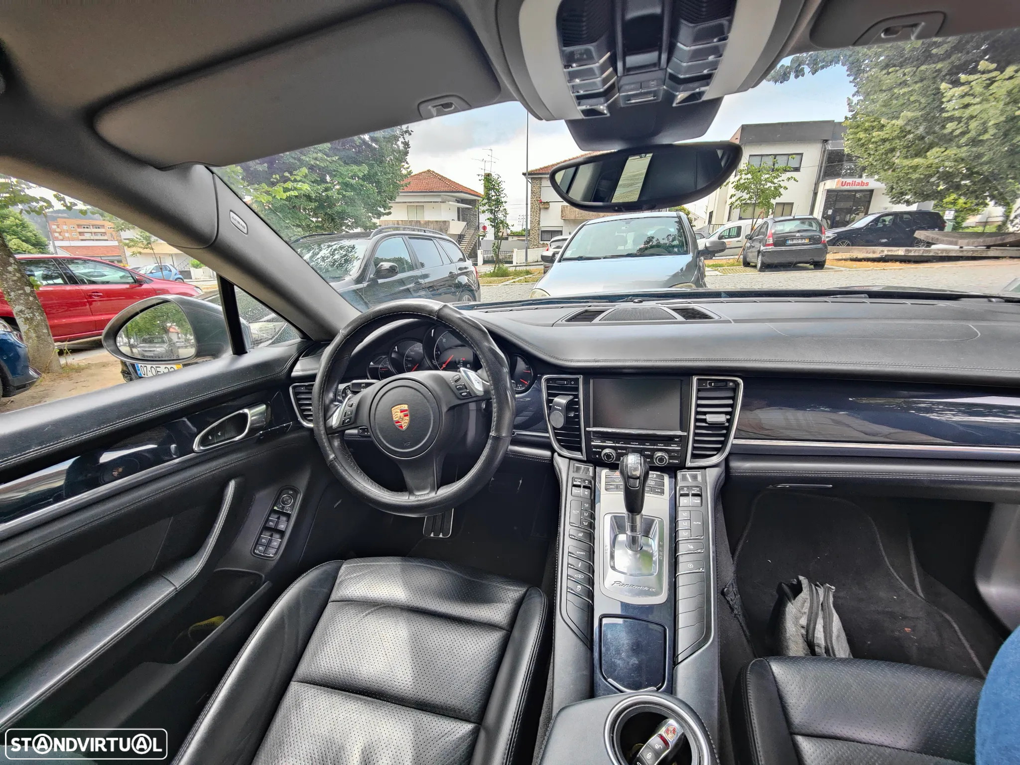 Porsche Panamera Standard - 21