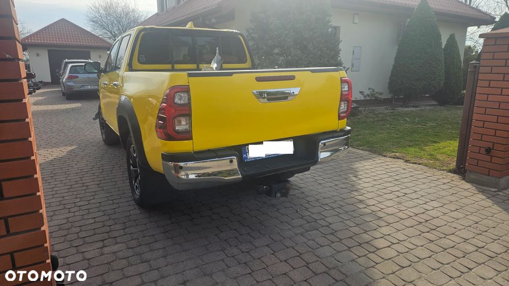 Toyota Hilux 2.8 D-4D Double Cab SR5 4x4 - 4