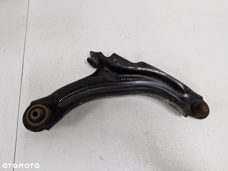 RENAULT CLIO IV 4 0.9 TCE WAHACZ PRAWY PRZÓD - 6