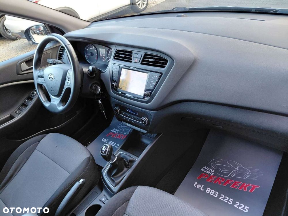 Hyundai i20 - 14