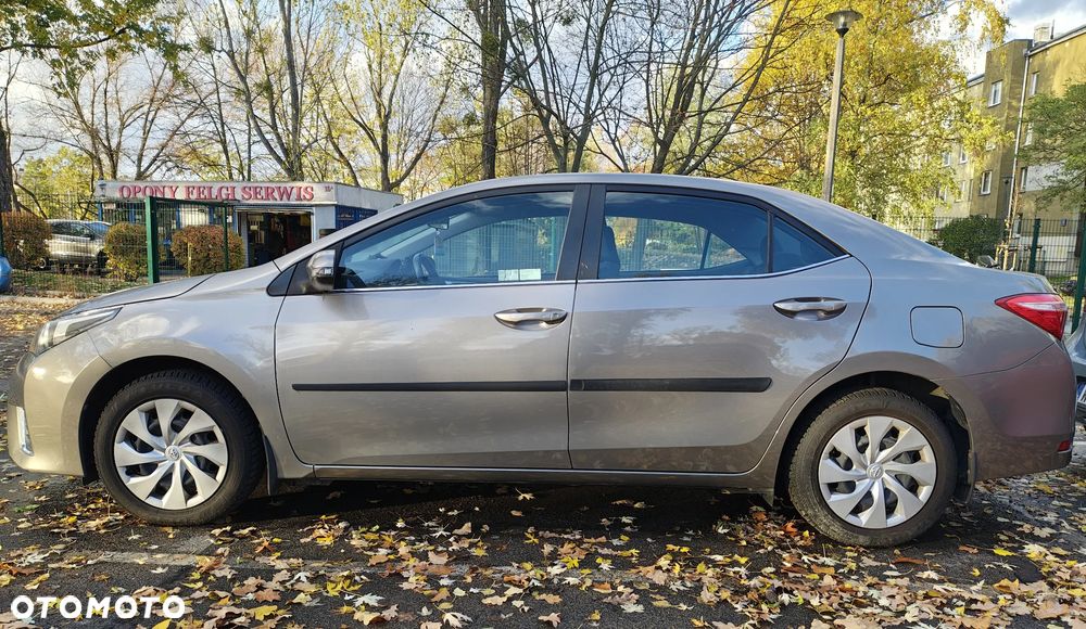 Toyota Corolla 13-16 - 1