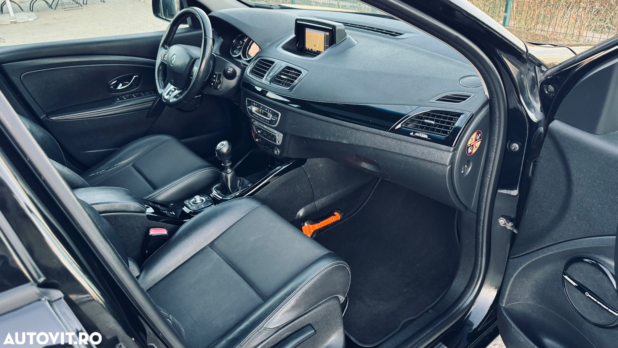 Renault Megane ENERGY dCi 110 Start & Stop Bose Edition - 21