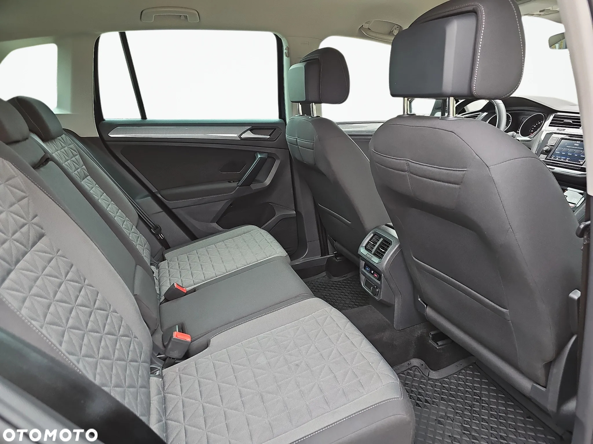 Volkswagen Tiguan 1.5 TSI EVO Life - 11