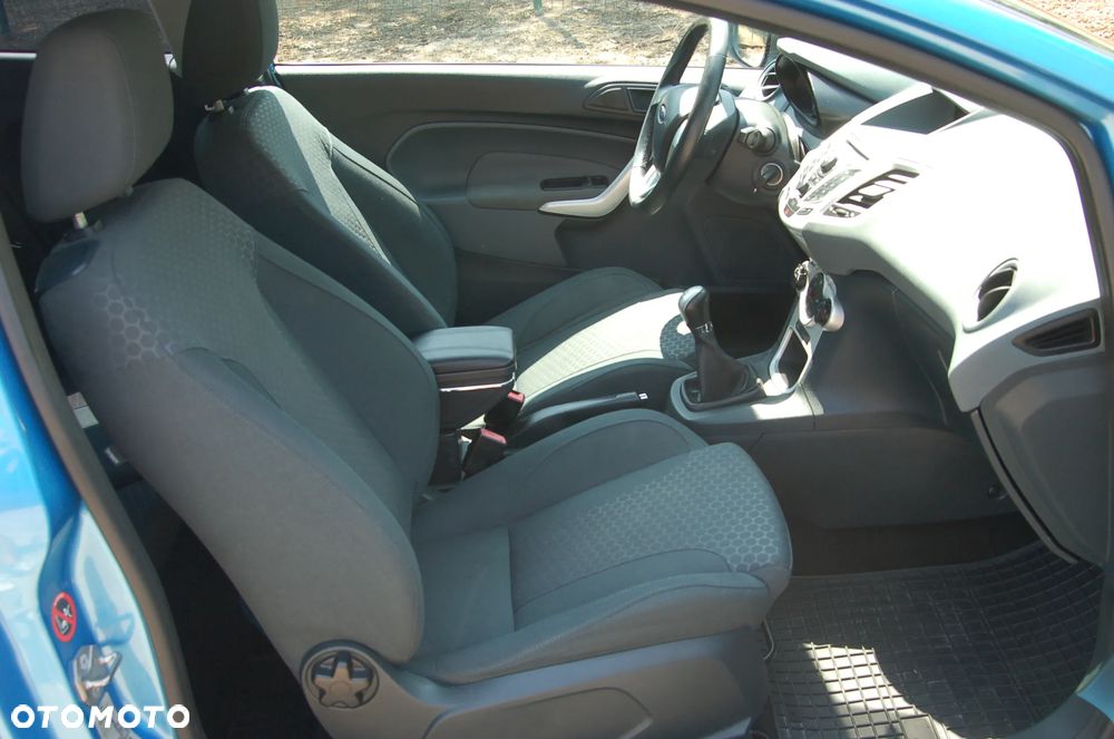 Ford Fiesta 1.4 Sport - 17