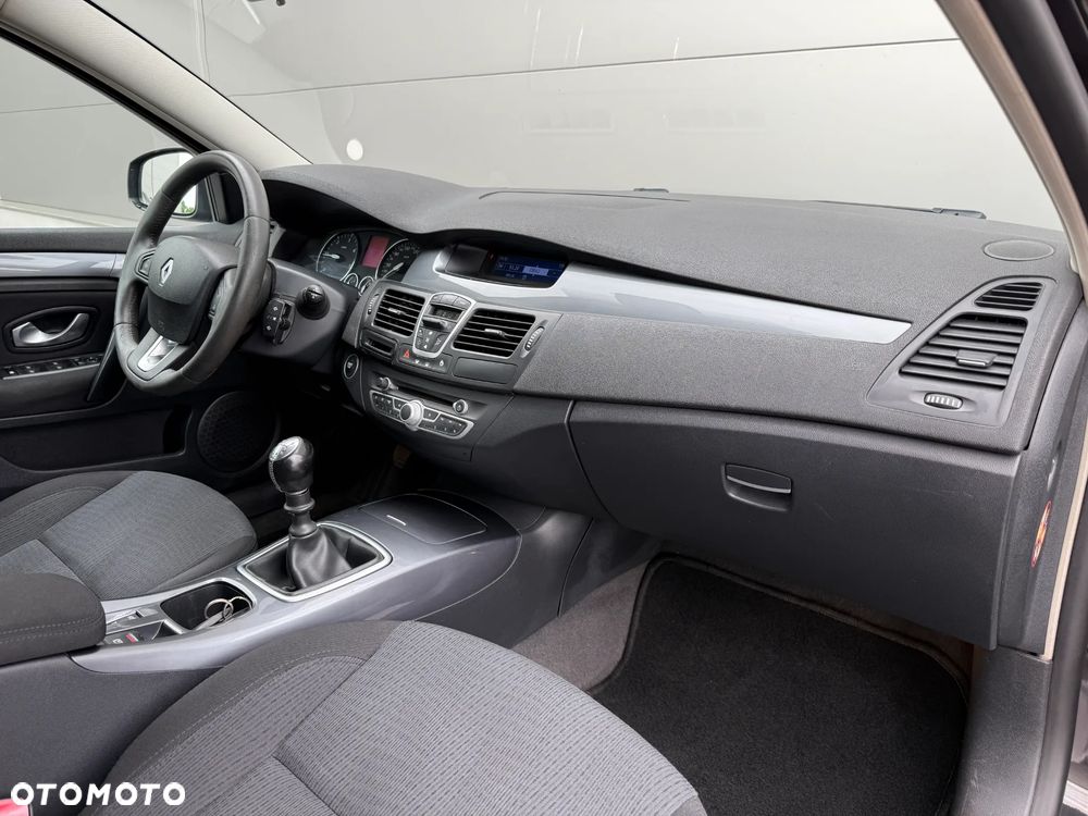 Renault Laguna - 28