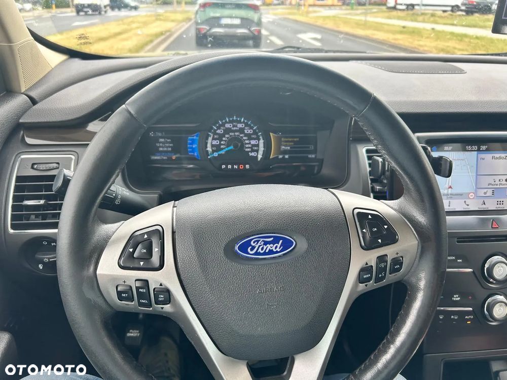 Ford Flex - 6