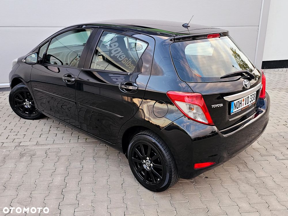 Toyota Yaris 1.33 VVT-i Executive - 19