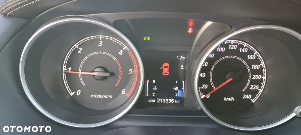 Mitsubishi Outlander 2.2 DID Intense EU5 - 12