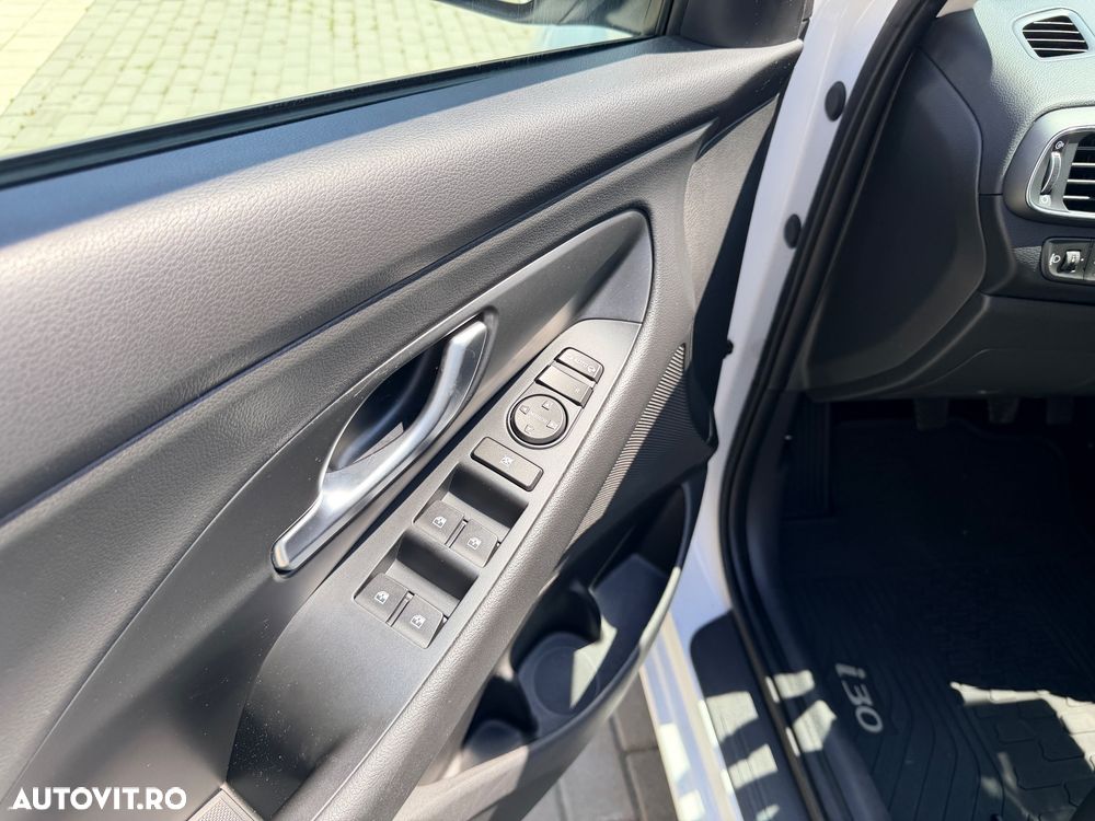 Hyundai i30 - 14