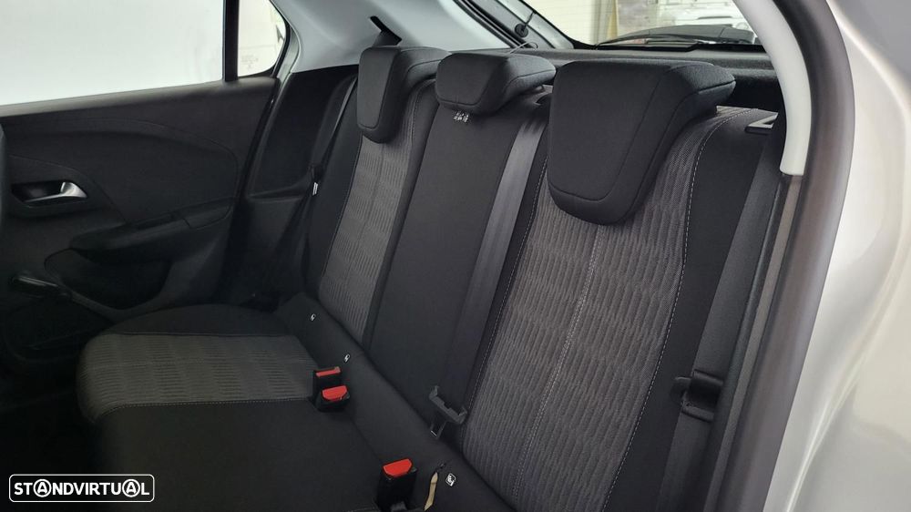 Opel Corsa 1.2 Business - 24