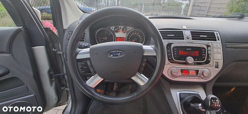 Ford Kuga 2.0 TDCi Titanium - 31