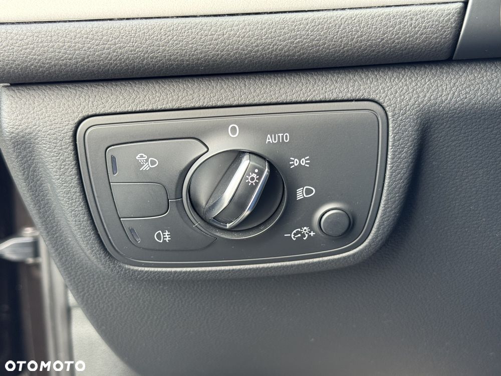 Audi A6 Avant - 18