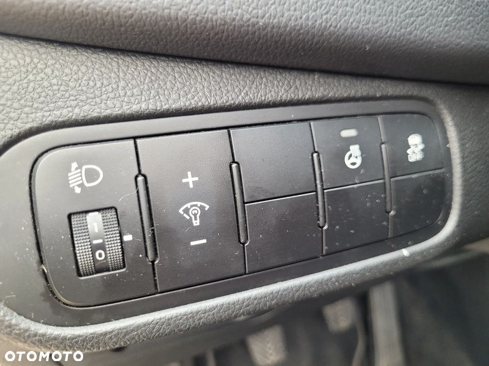 Kia Carens 1.6 GDI ISG Vision - 16