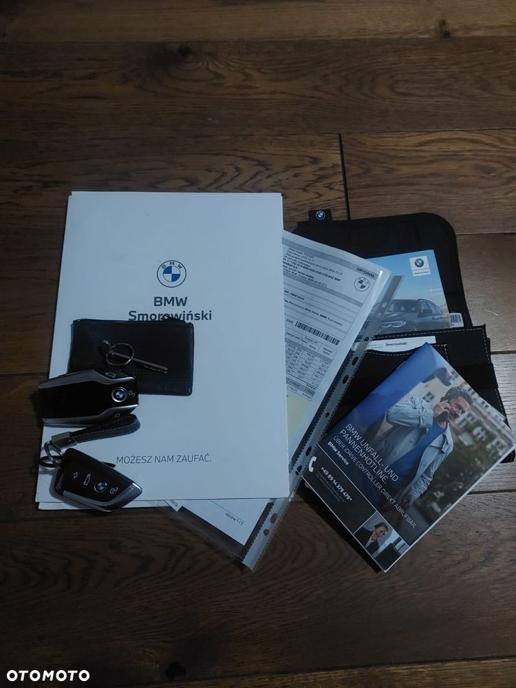 BMW Seria 3 320d xDrive Luxury Line Purity - 17