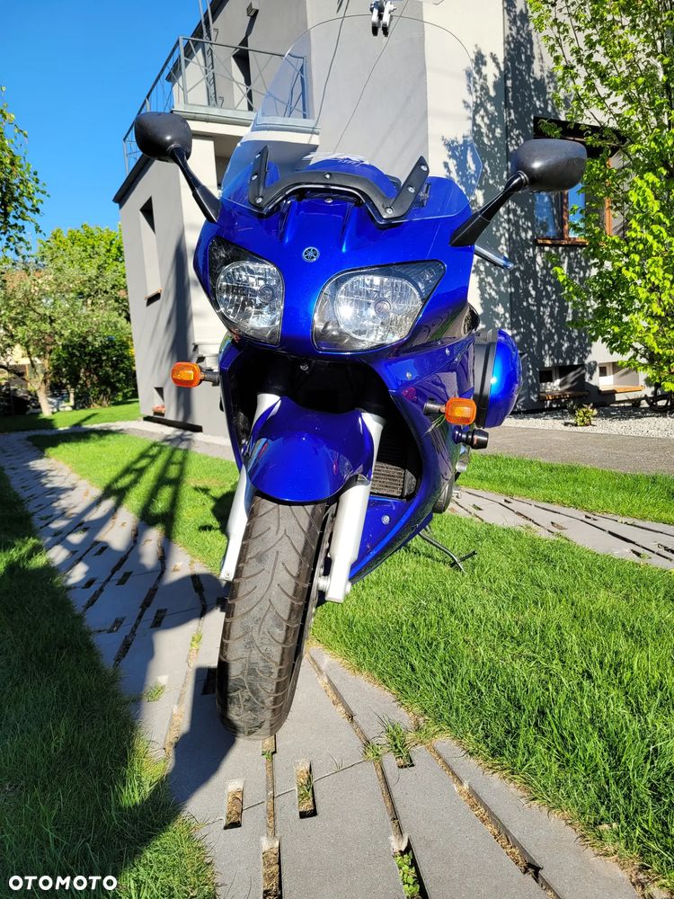 Yamaha FJR - 11