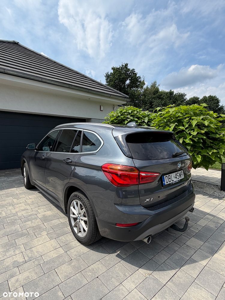 BMW X1 xDrive18d - 3