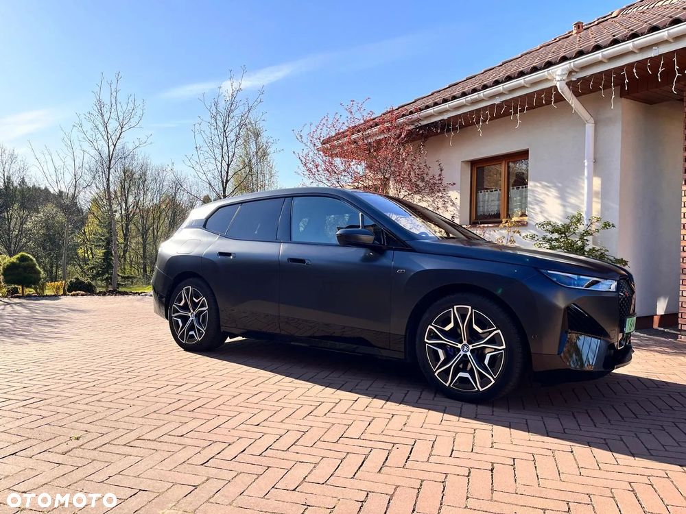 BMW iX M60 111.5kWh - 10