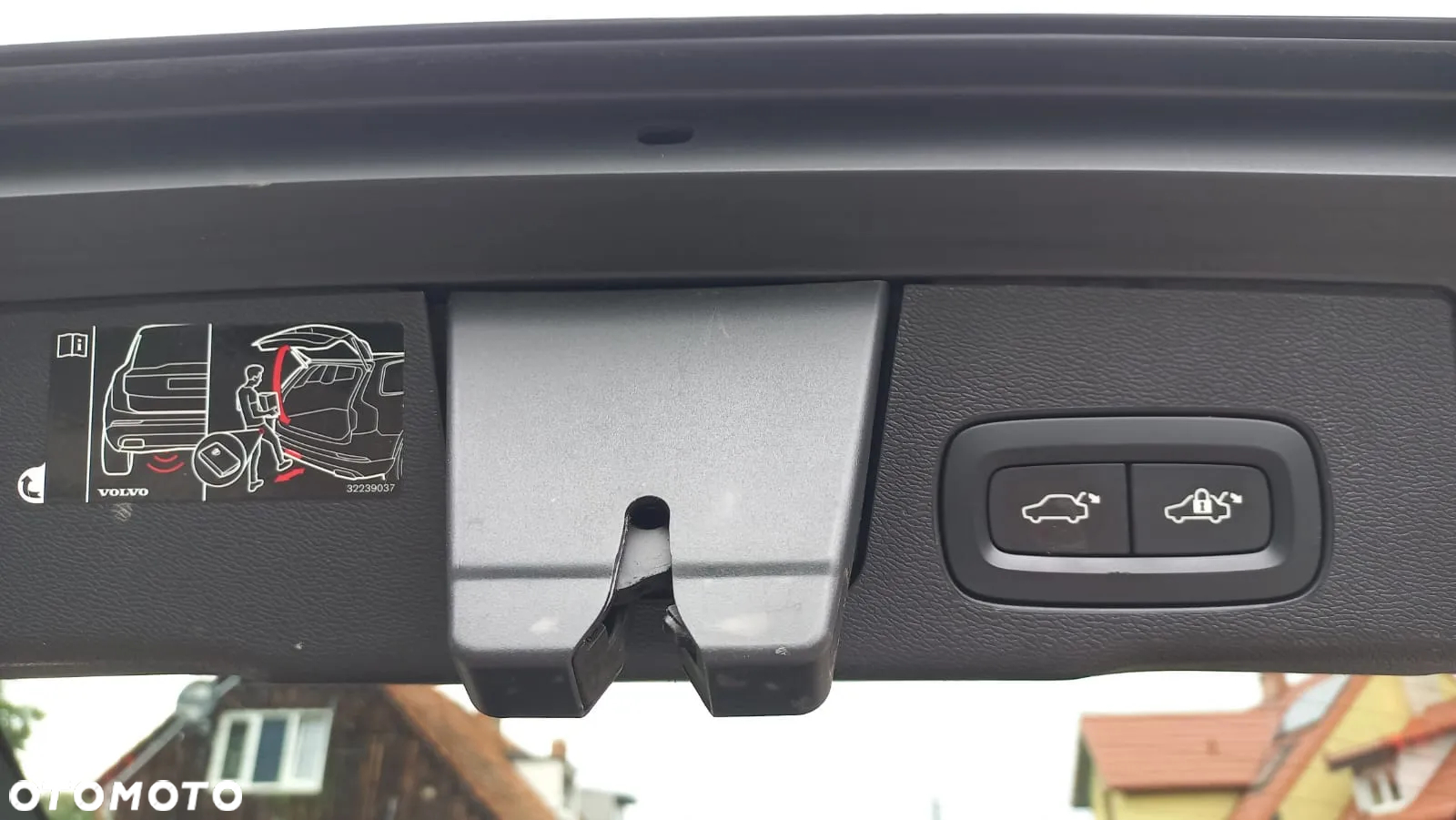Volvo XC 60 - 24