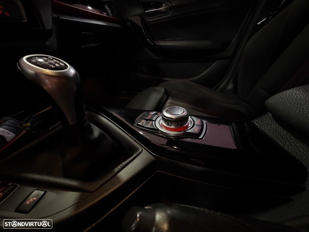 BMW 116 d EDynamics Line Sport - 14