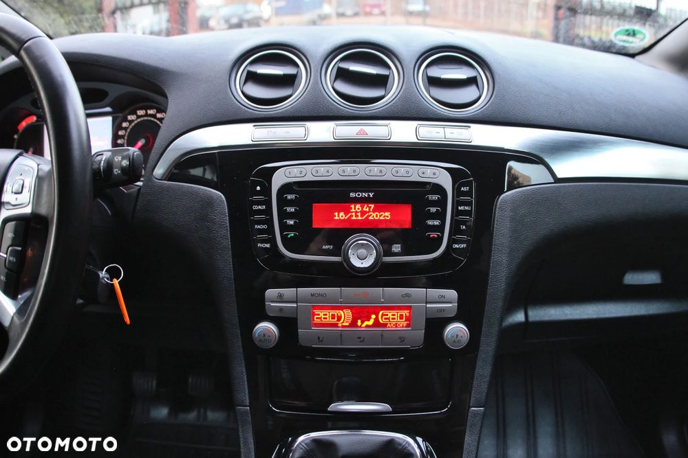 Ford S-Max 2.0 TDCi Titanium - 8