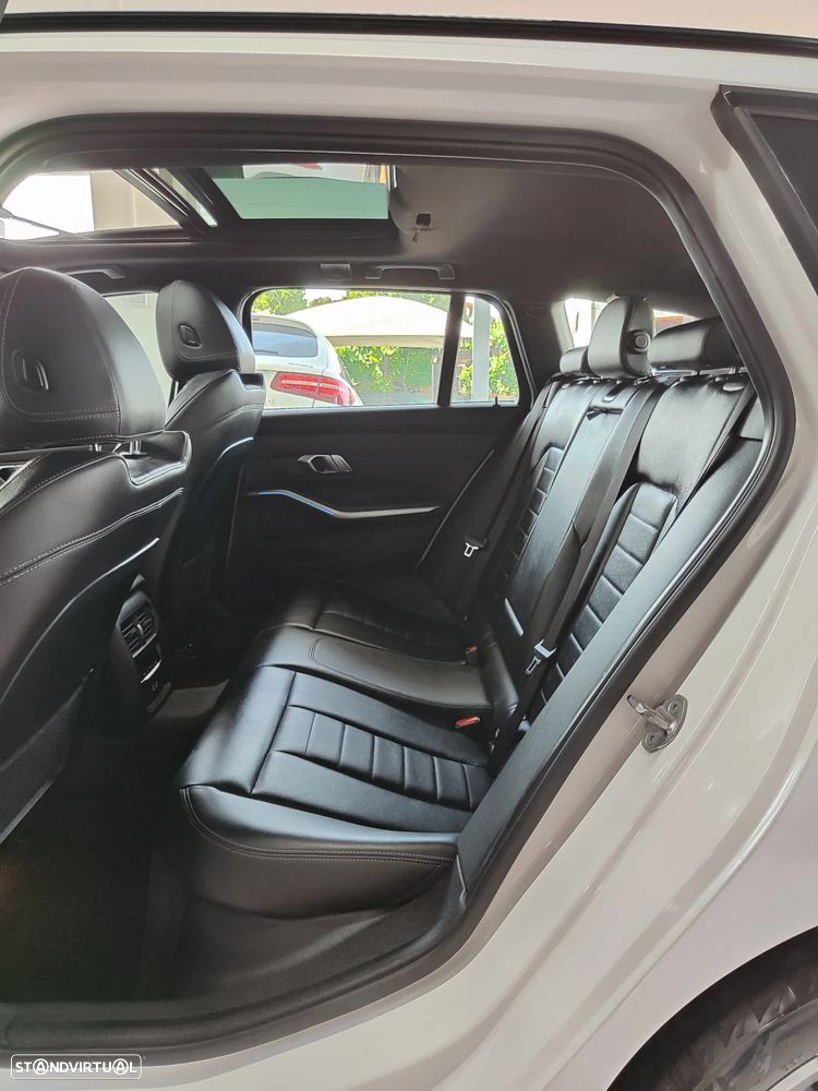 BMW 330 e Aut. M Sport - 15