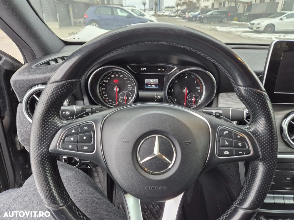 Mercedes-Benz GLA 200 d 4MATIC Aut. - 5
