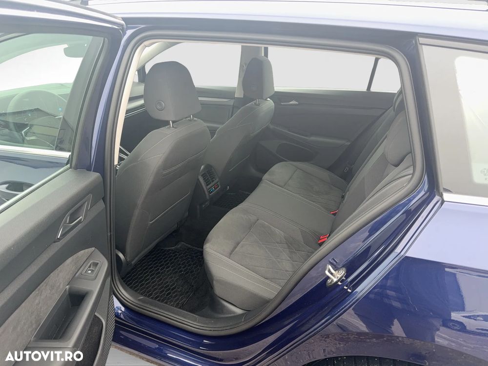 Volkswagen Golf 1.5 TSI ACT Style - 15