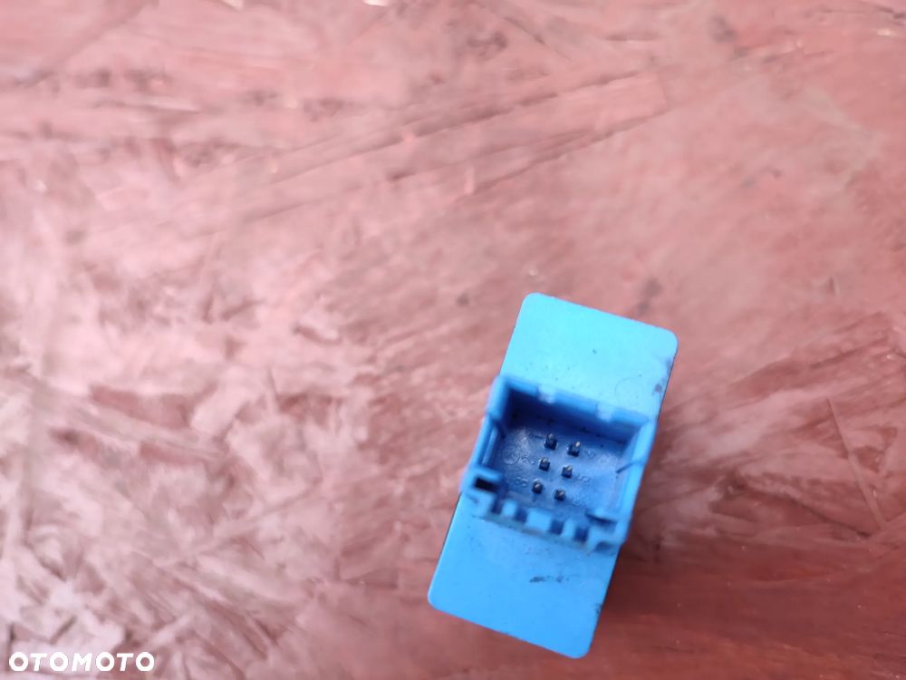 BMW ORYGINALNY PRZEŁĄCZNIK ASC O NR. 1 390 806 OEM BMW E31 / E32 / E34 / E36 / Z3 - 7