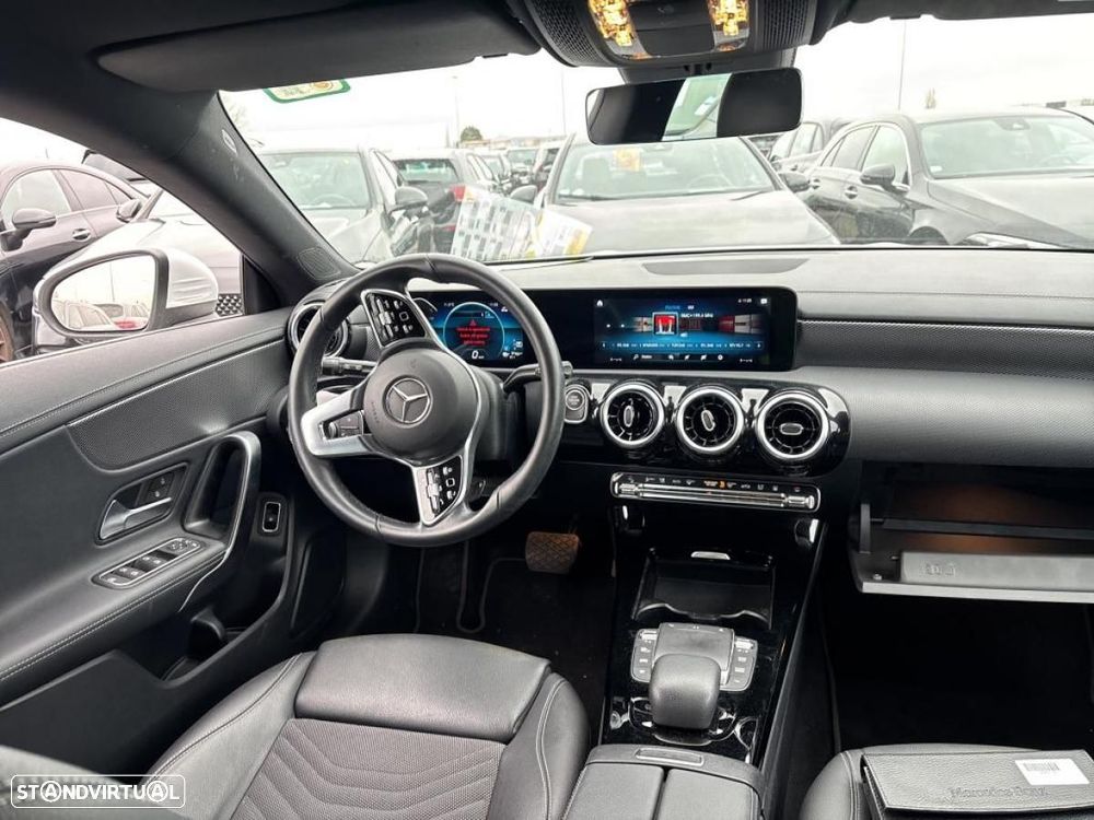 Mercedes-Benz CLA 250 e Shooting Brake Progressive - 4