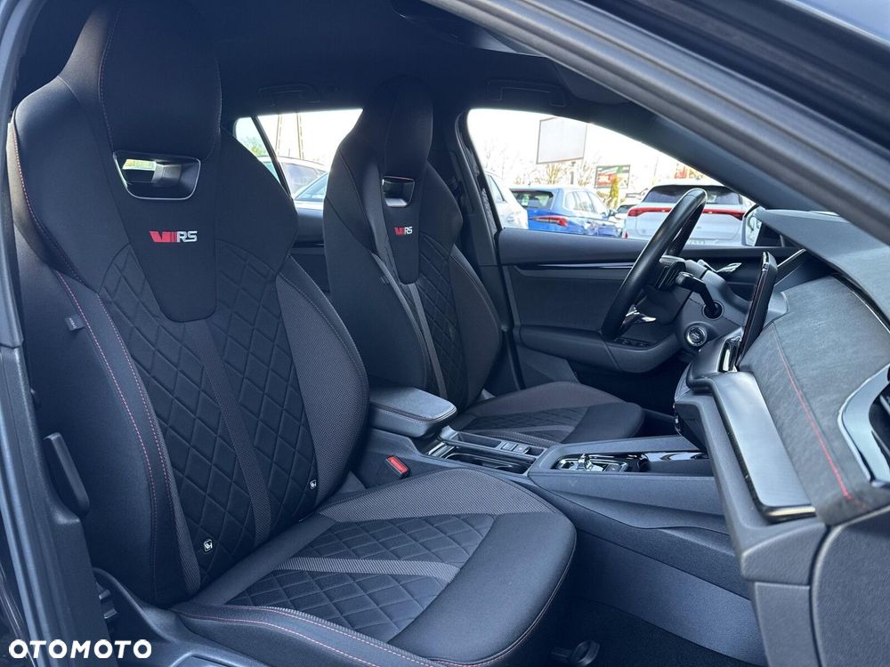 Skoda Octavia 2.0 TDI RS DSG - 11