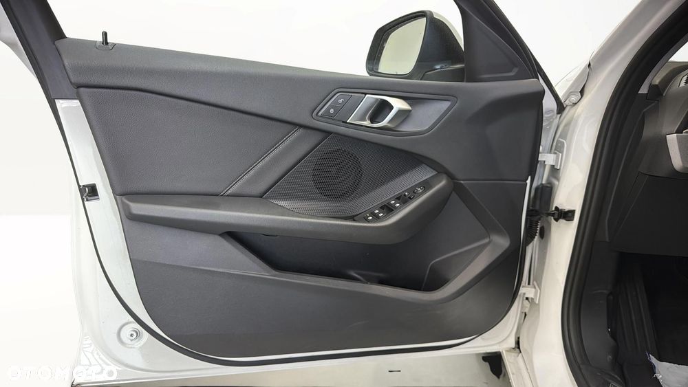 BMW Seria 1 118d Advantage - 11