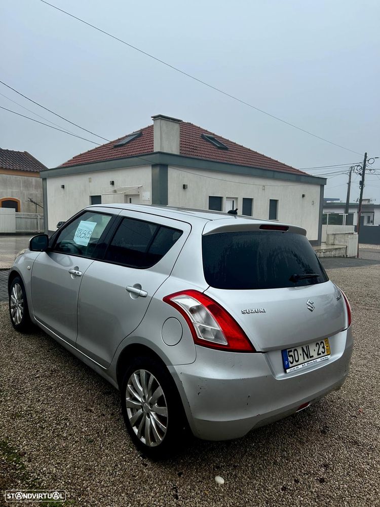 Suzuki Swift 1.2 VVT GLX - 4