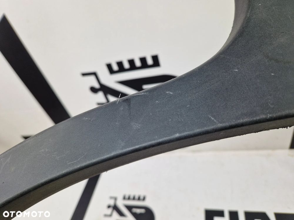 Listwa nakładka lewego przedniego błotnika na błotnik Fiat Panda III 4x4 od 2012 roku - 4