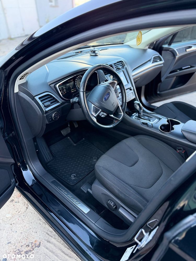 Ford Mondeo 2.0 TDCi Titanium PowerShift - 18