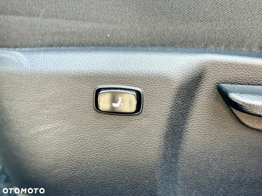 Kia Ceed 1.6 GDI DCT Platinum Edition - 17