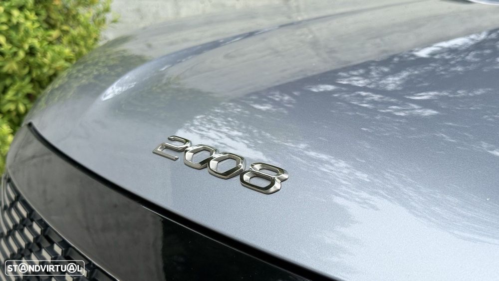 Peugeot 2008 1.2 PureTech Allure Pack - 22