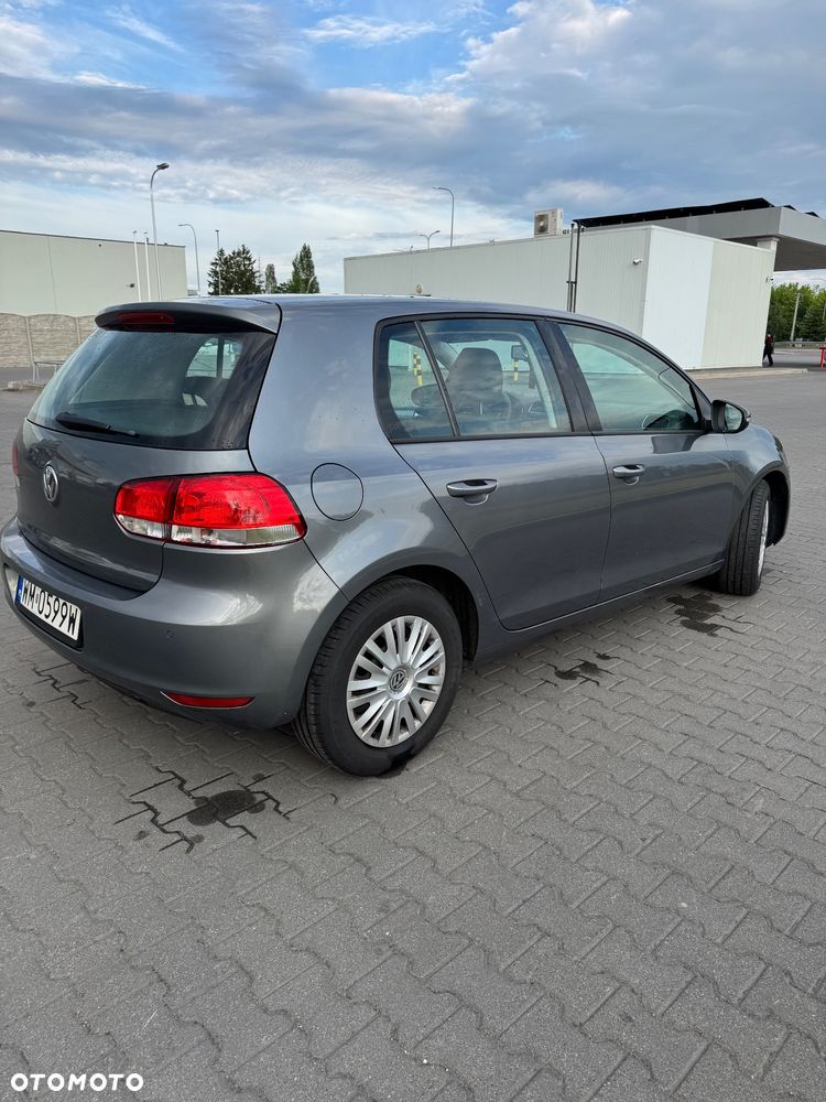 Volkswagen Golf - 4