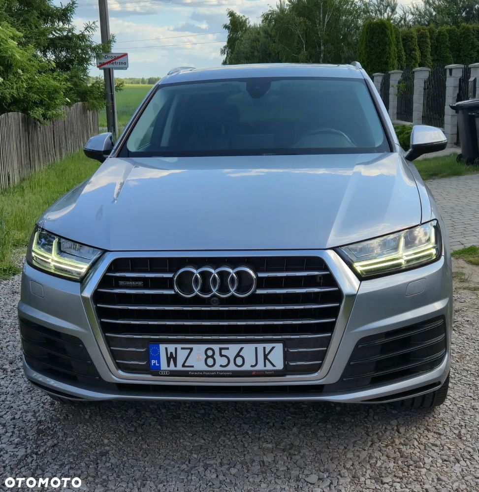 Audi Q7 - 2