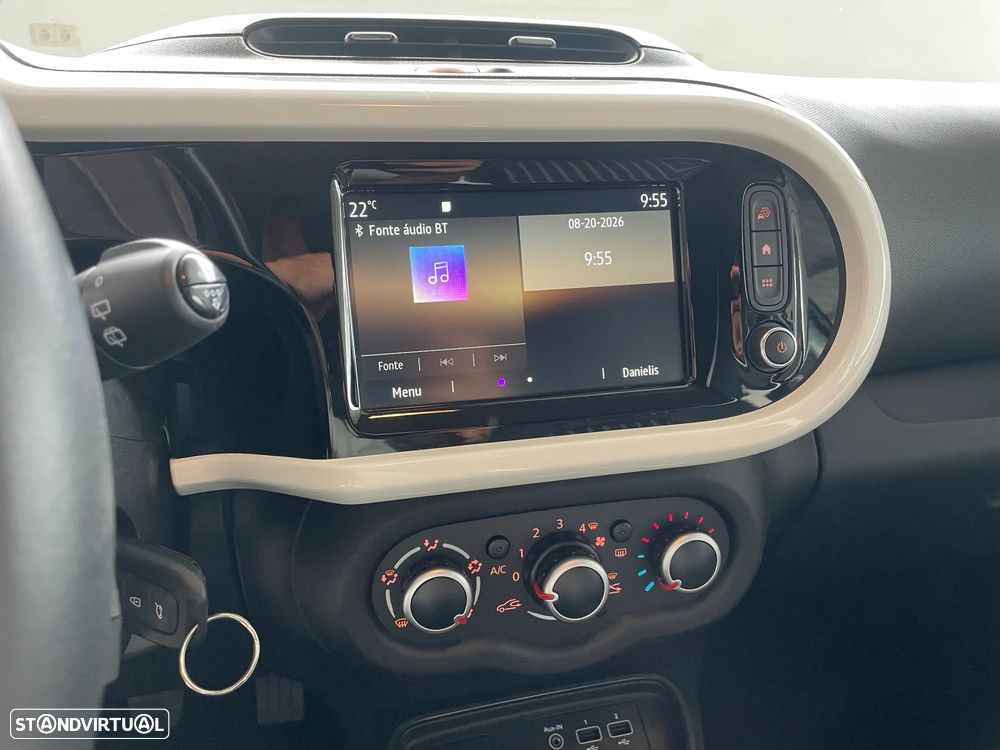 Renault Twingo TCE 90 INTENS - 19
