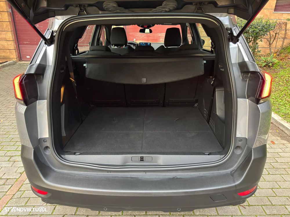 Peugeot 5008 1.5 BlueHDi Allure EAT8 - 9