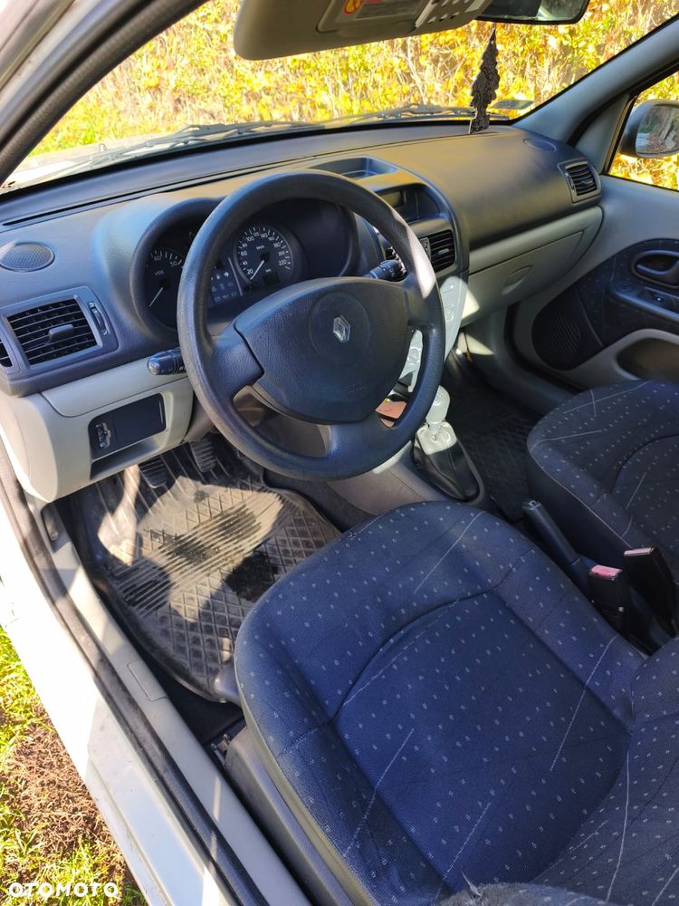 Renault Clio 1.2i RT 16V - 8