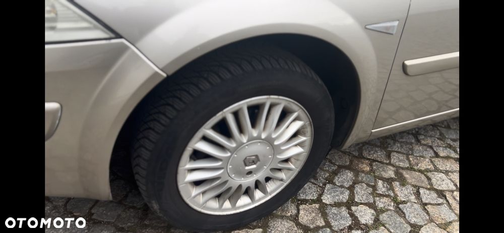 Renault Megane 1.6 16V Privilege - 21