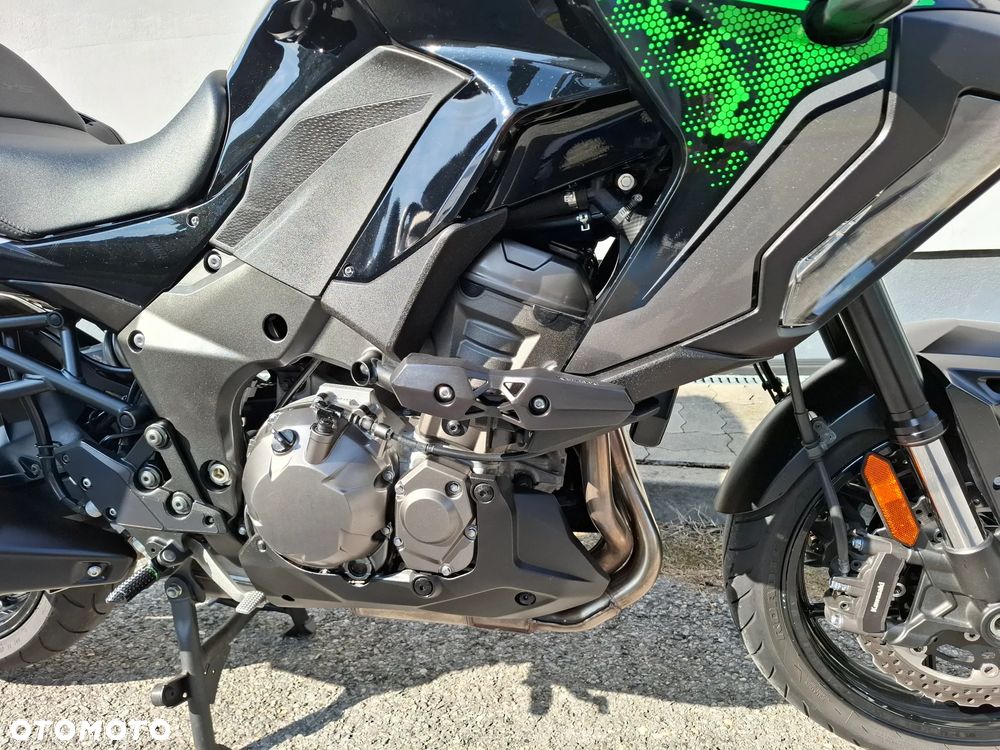 Kawasaki Versys 1000 - 9