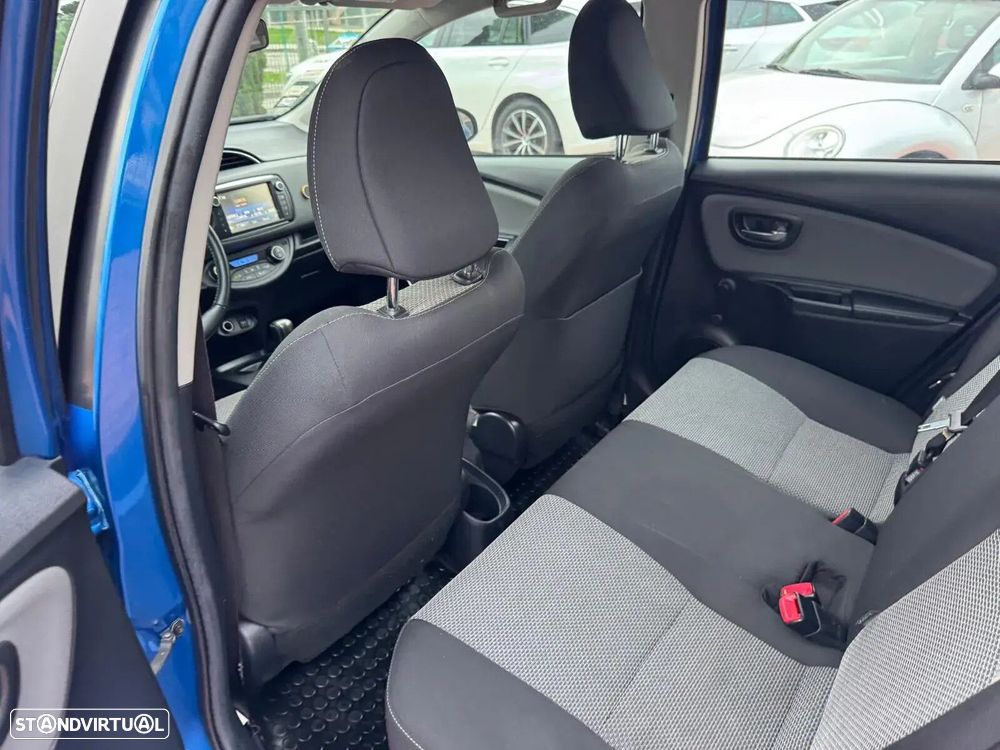 Toyota Yaris - 14