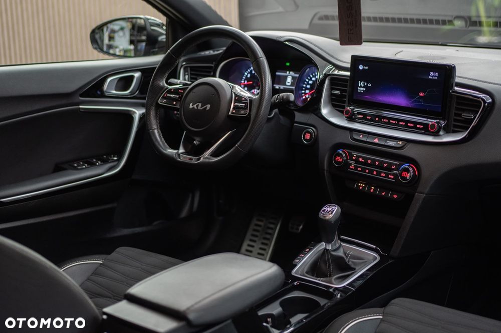 Kia ProCeed 1.5 T-GDI GT Line - 7