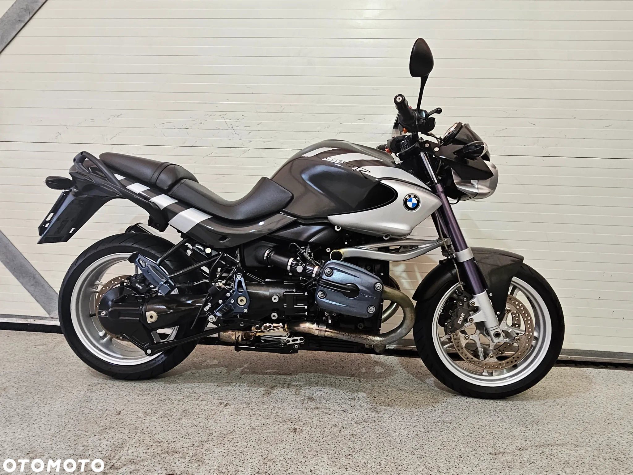 BMW R - 2
