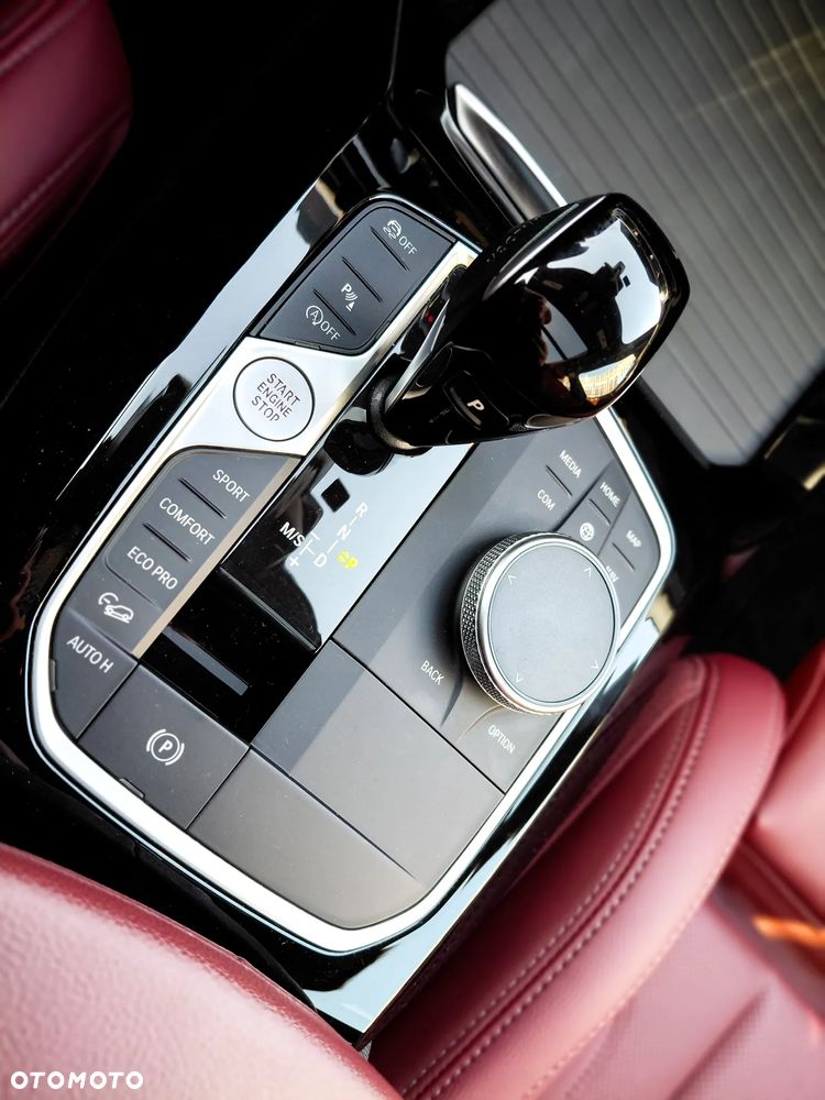 BMW X3 xDrive30i - 33