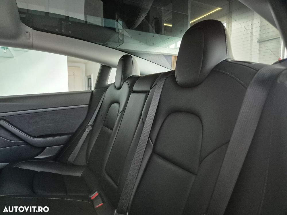 Tesla Model 3 Standard Reichweite Plus Hinterradantrieb - 15