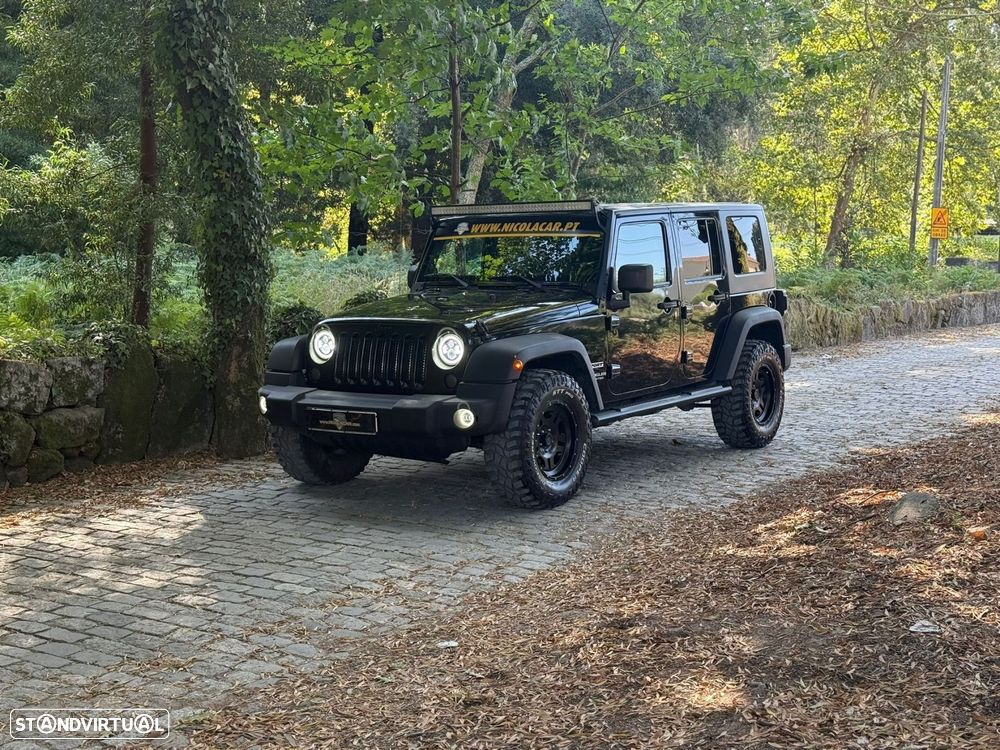 Jeep Wrangler - 36